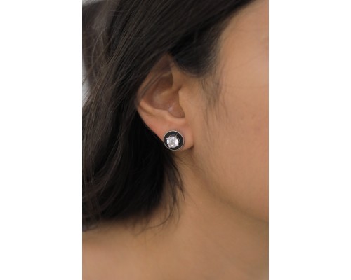 Solitaire studs with removable black enamel jacket